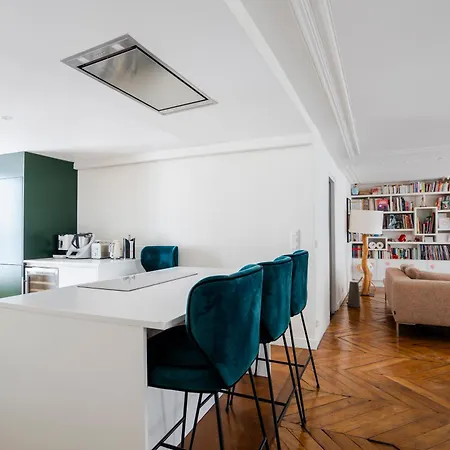 Veeve - Chic By Bonne-nouvelle *